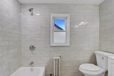 60 Parsons Drive, Hempstead, NY 11550 - Photo 24