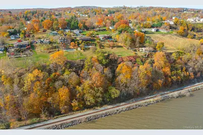 39 Susan Drive, Balmville, NY 12550 - Photo 6