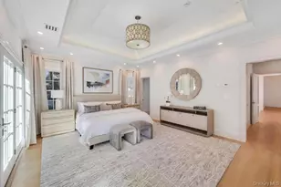 207 Mill Spring Rd, Manhasset, NY 11030 - Photo 22