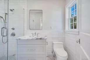 207 Mill Spring Rd, Manhasset, NY 11030 - Photo 28