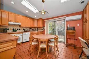 73-41 141st Pl, Kew Gardens, NY 11367 - Photo 6