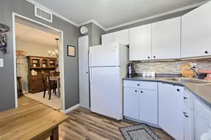 324 Mariners Way, Copiague, NY 11726 - Photo 6