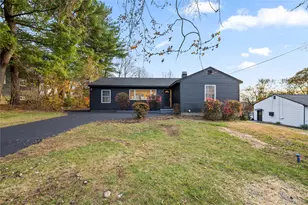 5 Carillon Rd, Brewster, NY 10509 - Photo 2
