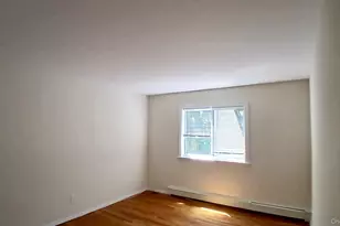 18 Waldron Ave, Nyack, NY 10960 - Photo 2