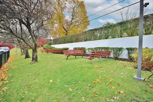 30 Greenridge Ave, White Plains, NY 10605 - Photo 34