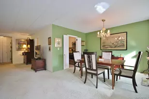 30 Greenridge Ave, White Plains, NY 10605 - Photo 16