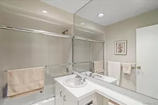 17-09 215th St, Bayside, NY 11360 - Photo 18