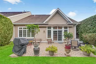 41 Michael Roberts Ct, Pearl River, NY 10965 - Photo 26