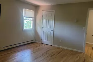 8082 Laurel Blvd, Ronkonkoma, NY 11779 - Photo 16