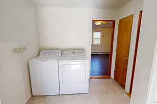 37 Bernstein Blvd, Center Moriches, NY 11934 - Photo 16