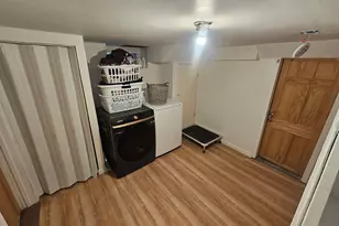 11 Edgewood Ave, Farmingville, NY 11738 - Photo 16