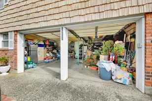 32-32 Plunkett Ave, Far Rockaway, NY 11691 - Photo 4