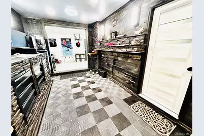 58 Rialto Way, Patchogue, NY 11772 - Photo 14