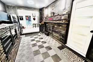 58 Rialto Way, Patchogue, NY 11772 - Photo 14