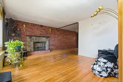 519 Chester Street, Uniondale, NY 11553 - Photo 6