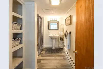 352-354 Ruskey Lane, Hyde Park, NY 12538 - Photo 24