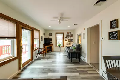 352-354 Ruskey Lane, Hyde Park, NY 12538 - Photo 16