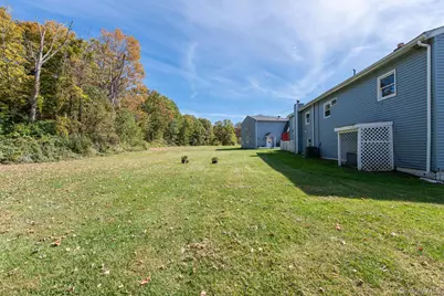 352-354 Ruskey Lane, Hyde Park, NY 12538 - Photo 40