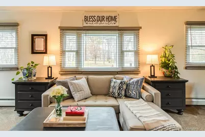 352-354 Ruskey Lane, Hyde Park, NY 12538 - Photo 10