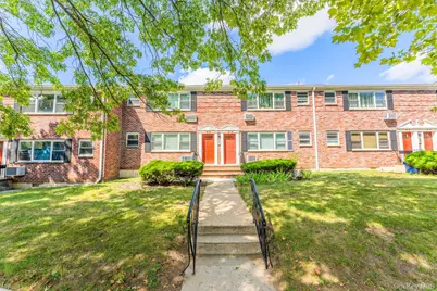 69-28 Kissena Boulevard #130B, Kew Gardens, NY 11367 - Photo 2