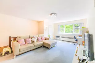 69-28 Kissena Blvd, Kew Gardens, NY 11367 - Photo 6