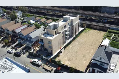 172-30 93 Rd Avenue, Jamaica, NY 11433 - Photo 6