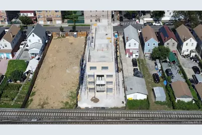 172-30 93 Rd Avenue, Jamaica, NY 11433 - Photo 4