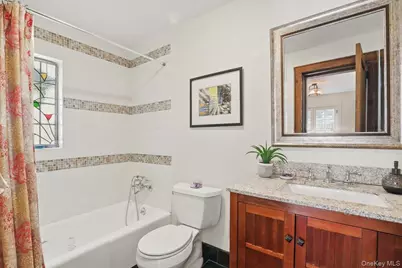 8 Club Way, Hartsdale, NY 10530 - Photo 18