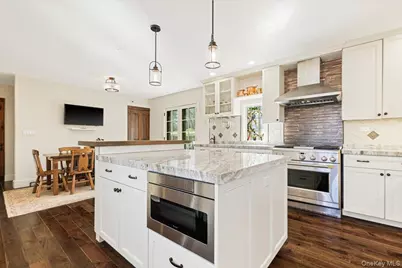 8 Club Way, Hartsdale, NY 10530 - Photo 14