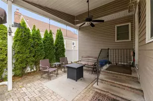 959 N 5th St, New Hyde Park, NY 11040 - Photo 30