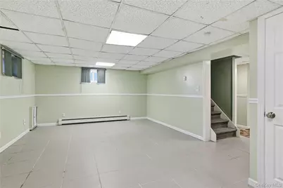 959 N 5th Street, New Hyde Park, NY 11040 - Photo 22
