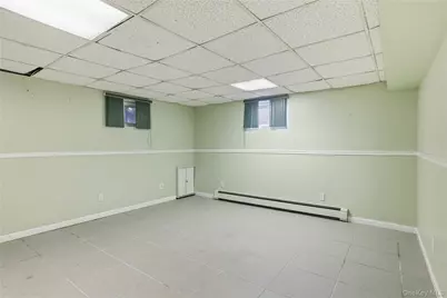 959 N 5th Street, New Hyde Park, NY 11040 - Photo 20