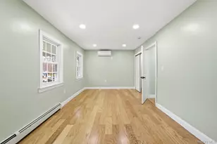 104-11 205th St, Saint Albans, NY 11412 - Photo 30