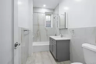 110-07 73rd Rd, Forest Hills, NY 11375 - Photo 18