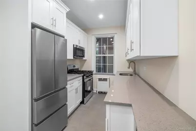 11007 73rd Road #3K, Forest Hills, NY 11375 - Photo 12