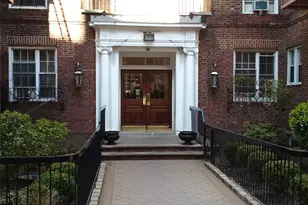 110-07 73rd Rd, Forest Hills, NY 11375 - Photo 20