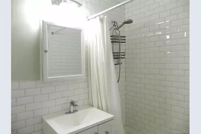 1 Consulate Drive #110, Tuckahoe, NY 10707 - Photo 18