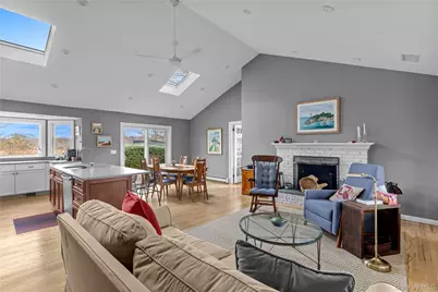 56 Dougs Lane, South Jamesport, NY 11970 - Photo 4