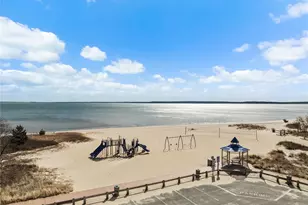 56 Dougs Ln, South Jamesport, NY 11970 - Photo 32