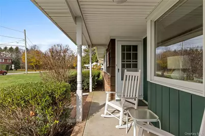 56 Dougs Lane, South Jamesport, NY 11970 - Photo 18