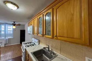 120 Horton Hwy, Mineola, NY 11501 - Photo 10