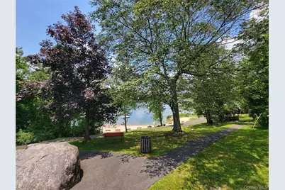 3300 Baker Street #16, Mohegan Lake, NY 10547 - Photo 20