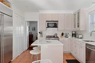 24 Jennings Ave, Southampton, NY 11968 - Photo 12