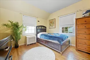 143 Bromleigh Rd, Garden City, NY 11530 - Photo 22