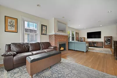 143 Bromleigh Road, Garden City, NY 11530 - Photo 4