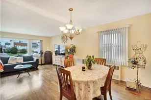 35 Gibson Blvd, Valley Stream, NY 11581 - Photo 4