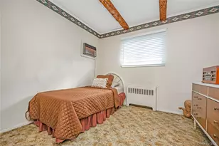 289 N Idaho Ave, Massapequa, NY 11758 - Photo 14
