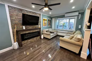 753 Clarence Ave, Bronx, NY 10465 - Photo 4