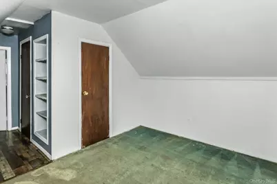 2676 Alder Avenue, East Meadow, NY 11554 - Photo 16