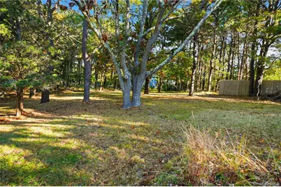 15 Club Drive, Southampton, NY 11968 - Photo 20